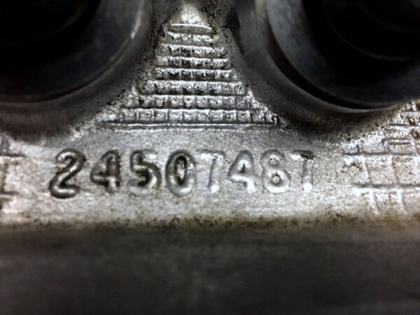 s-l1600 (45) Cylinder Head